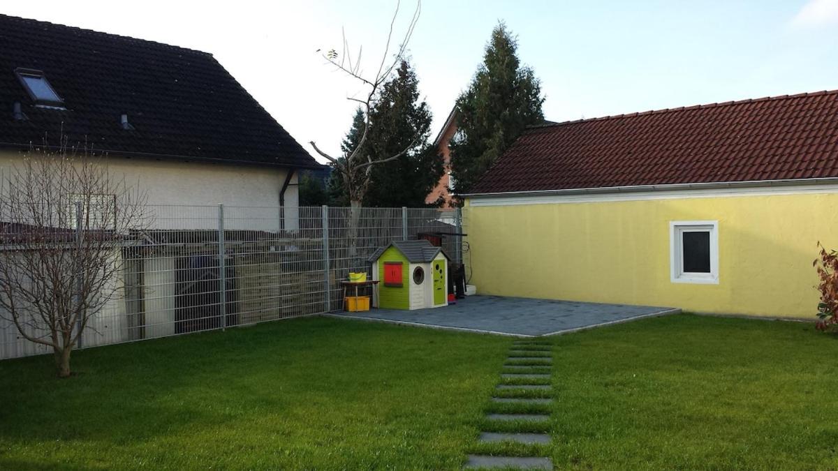 Apartment - Familienfreundliche Mit Garten *